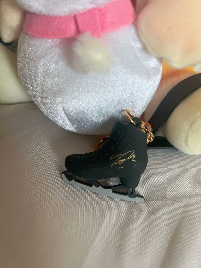 羽生結弦　雪肌精　限定品