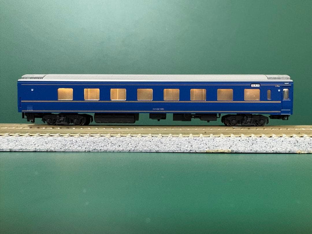 KATO10-822/823 24系　寝台特急「あけぼの」　基本+増結9両