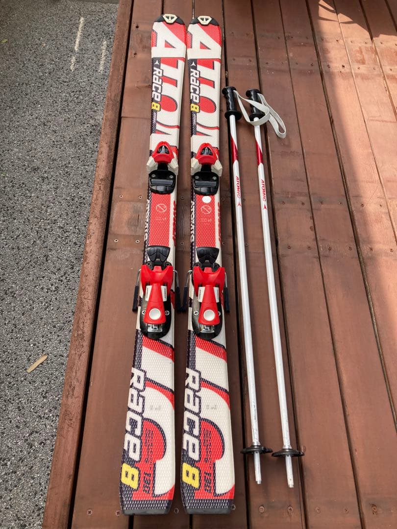 さっつじ　スキー板　ポール付き　ATOMIC製