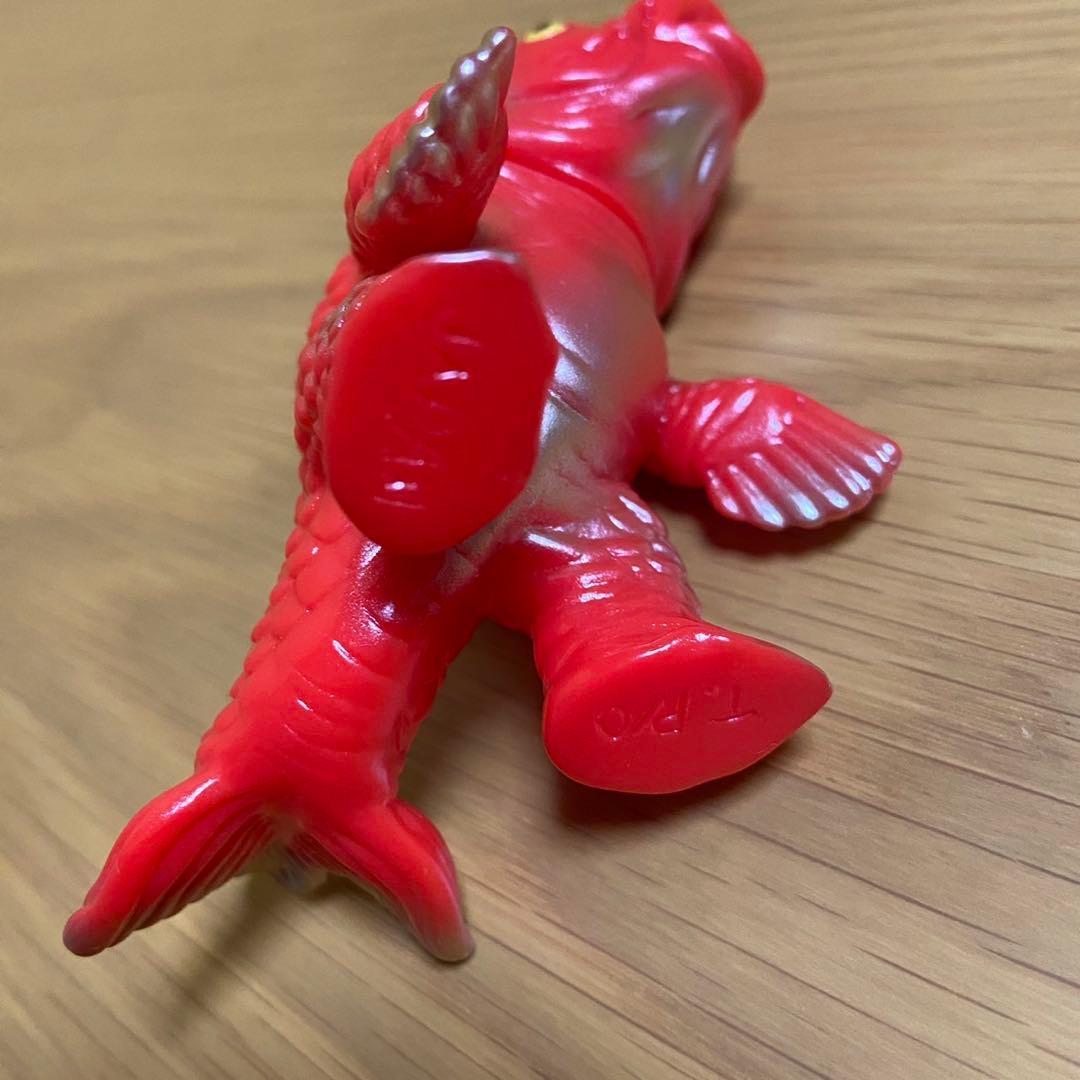 one up コイジャラス　タケピコ　赤成型　ソフビ　5425