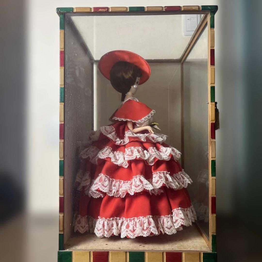 【昭和レトロ】フランス人形 ポーズ人形 赤いドレス ガラスケース入りヴィンテージ