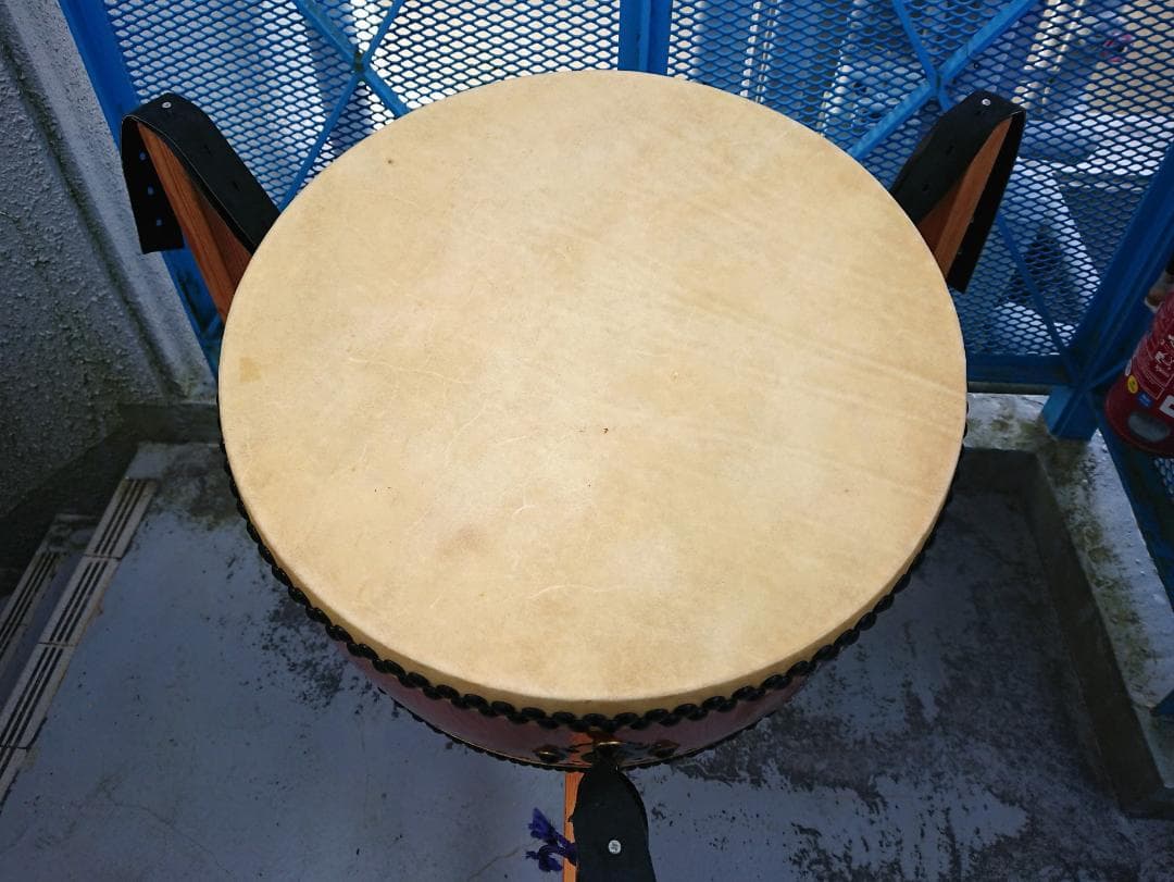 グッチーさん専用【送料無料】１尺５寸平胴太鼓　ケース・バチ付き