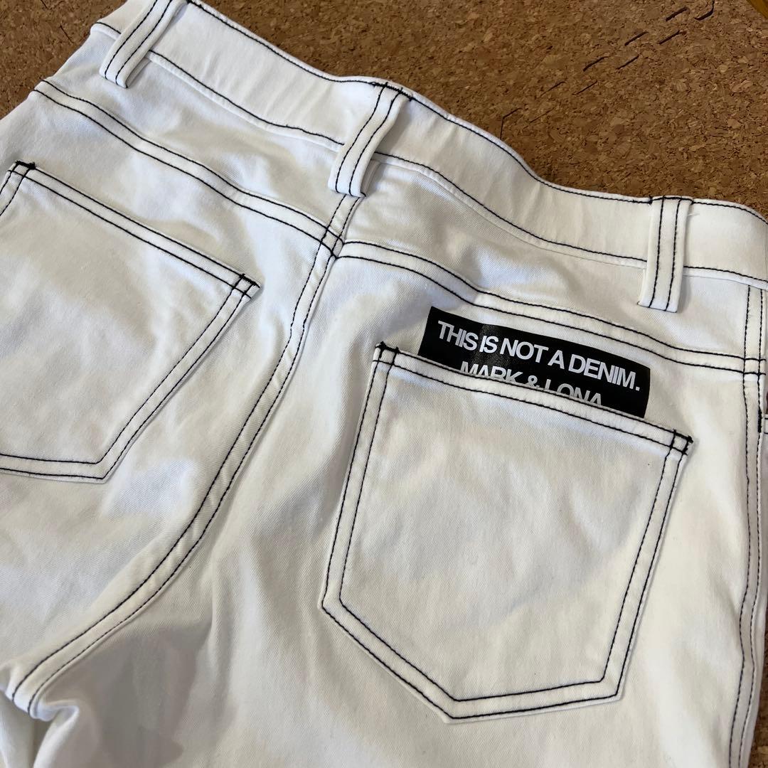 マーク&ロナ　デニム風パンツ　ホワイト36