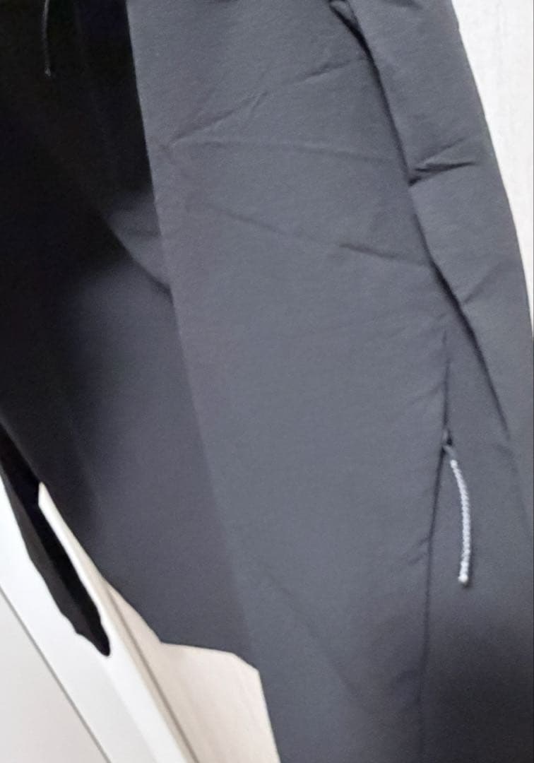 オン On ペースフーディー Pace Hoodie ランニング ジャケットXL