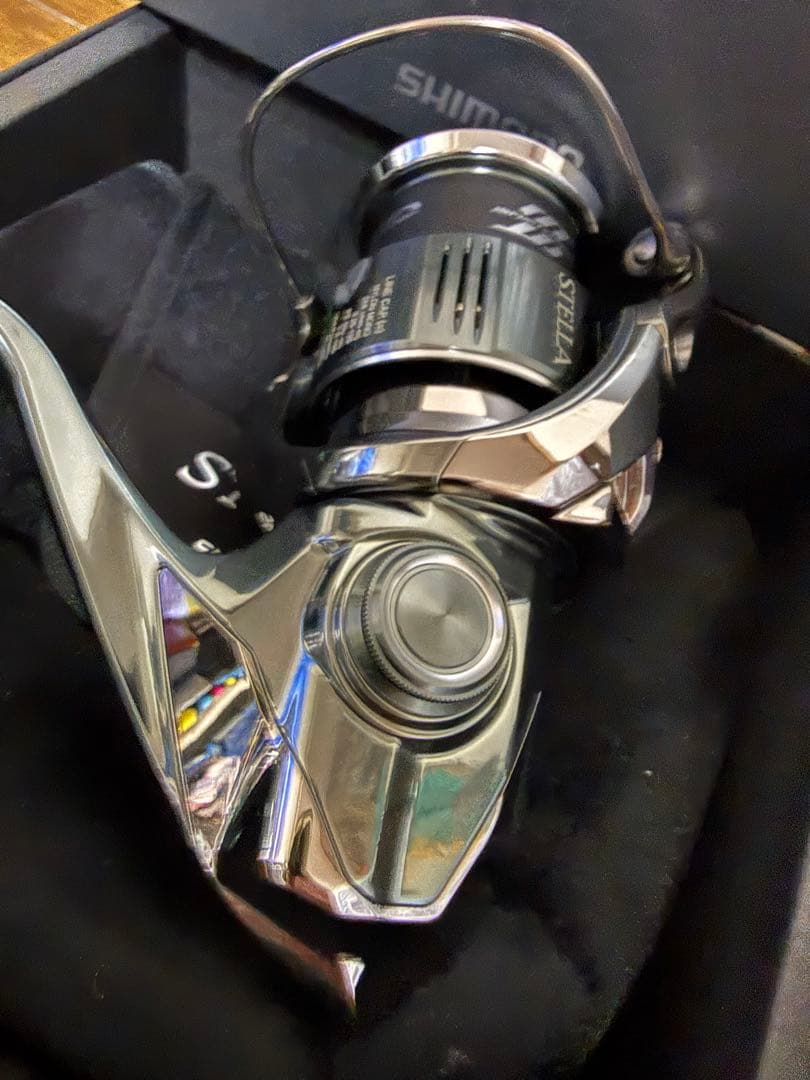 22 ステラ 3000MHG SHIMANO シマノ リール 3000 4000