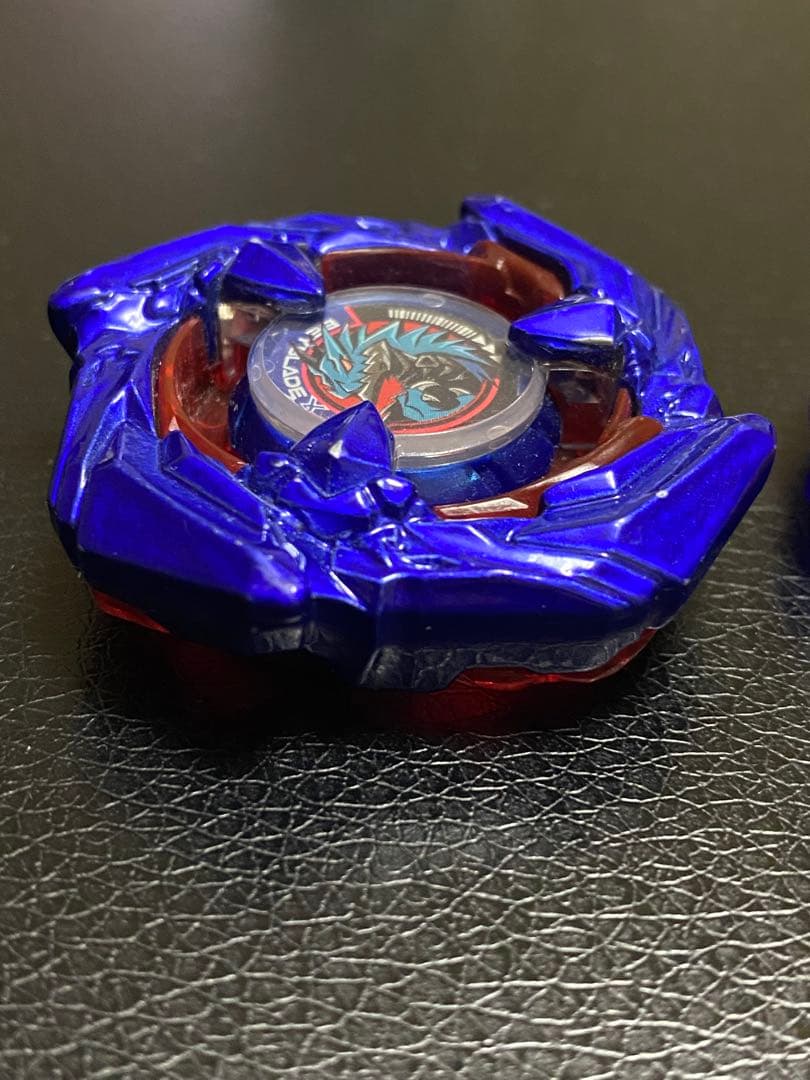 ベイブレードx コバルトドレイク 4-60 f メタルコートブルー