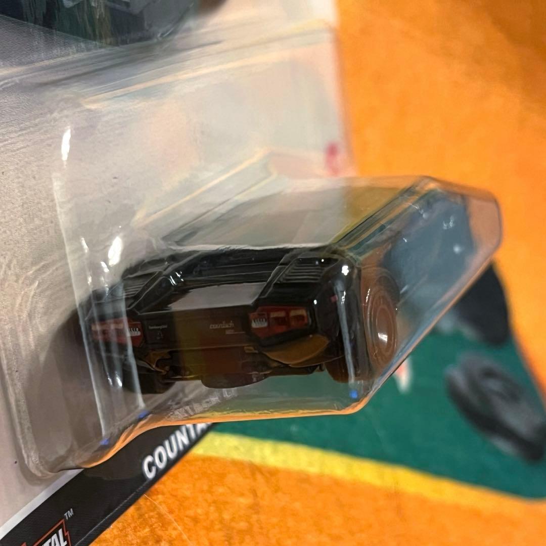 ホットウィール カウンタック チェイス ランボルギーニ プロテクター付き 0/5