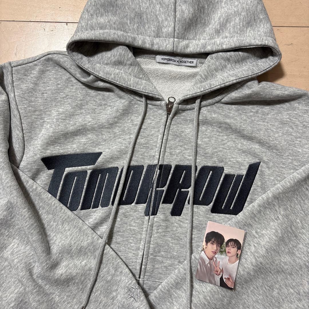 txt acttomorrow フーディー Lサイズ