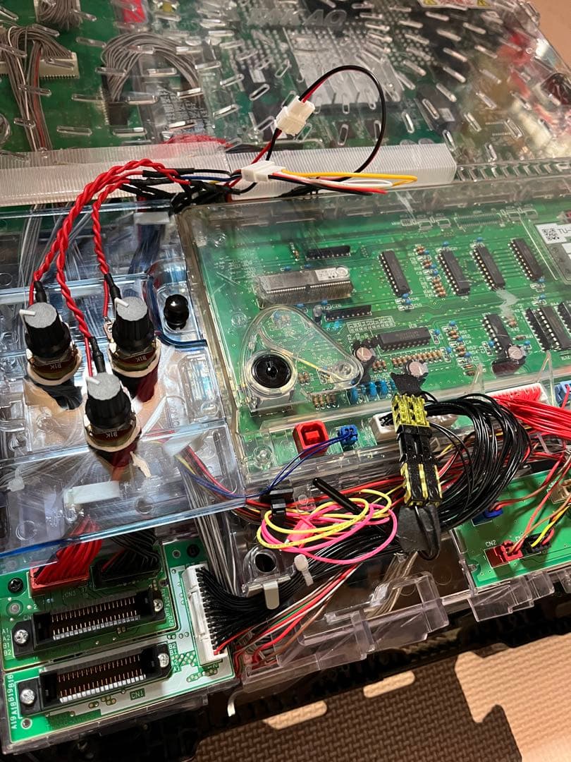 パチンコ実機　クイーンズブレイド4 ミドル　セルのみ