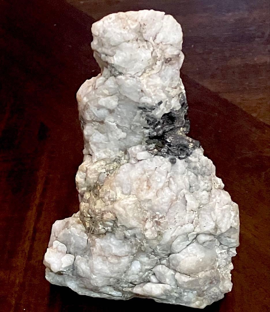 東広島鉱山産 ウルフラマイト（灰重石）石英　付き　標本