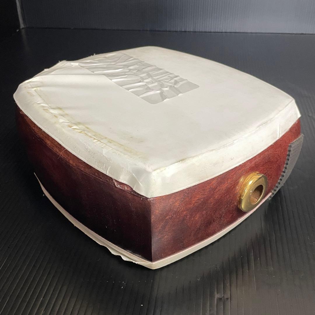 津軽三味線 紫檀 紅木製糸巻き 丸内胴 二本溝 軽量で扱いやすい 家紋入り