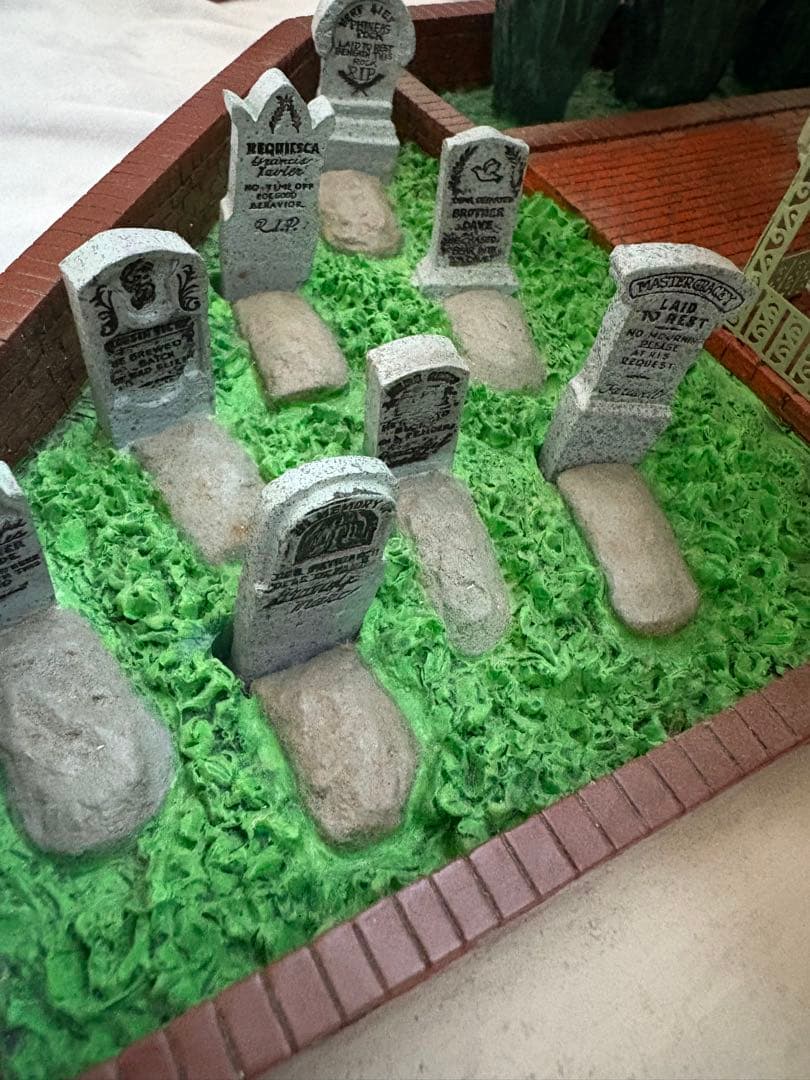 み*ん様 ホーンテッドマンション ビッグフィギュア 限定300体 マジックキング