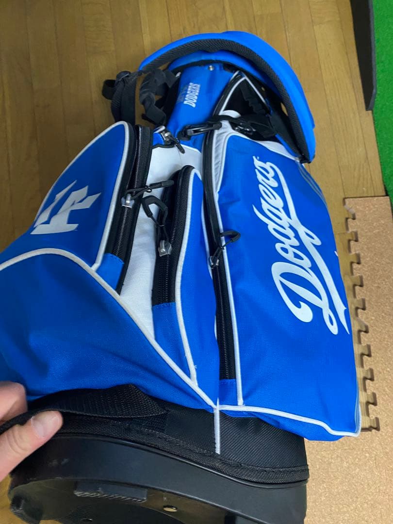 専用　ヨーさん 希少の人気商品　ドジャース バッグヘッドカバー