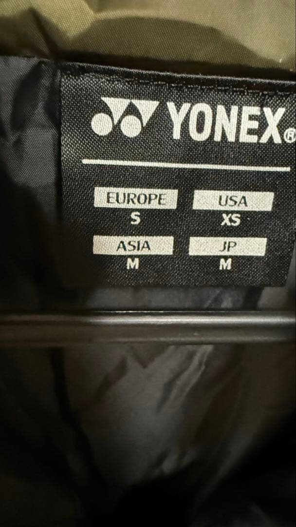 ヨネックス　ダウンジャケット