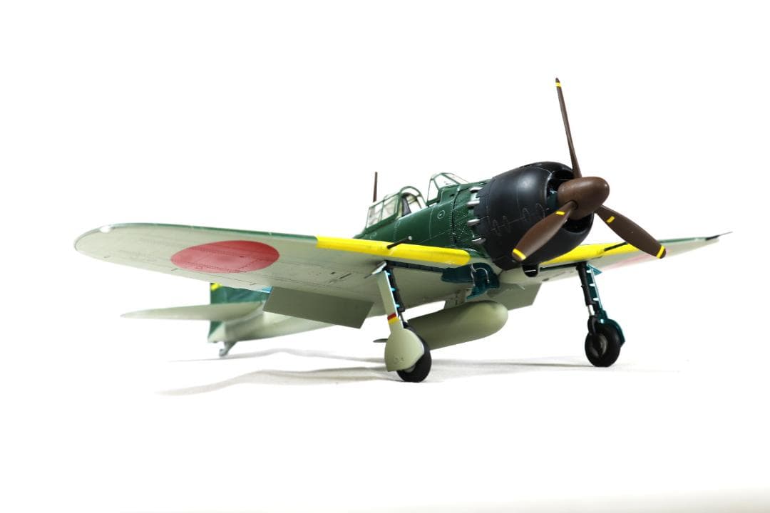 タミヤ　1/48　零戦五二型　　プラモデル完成品