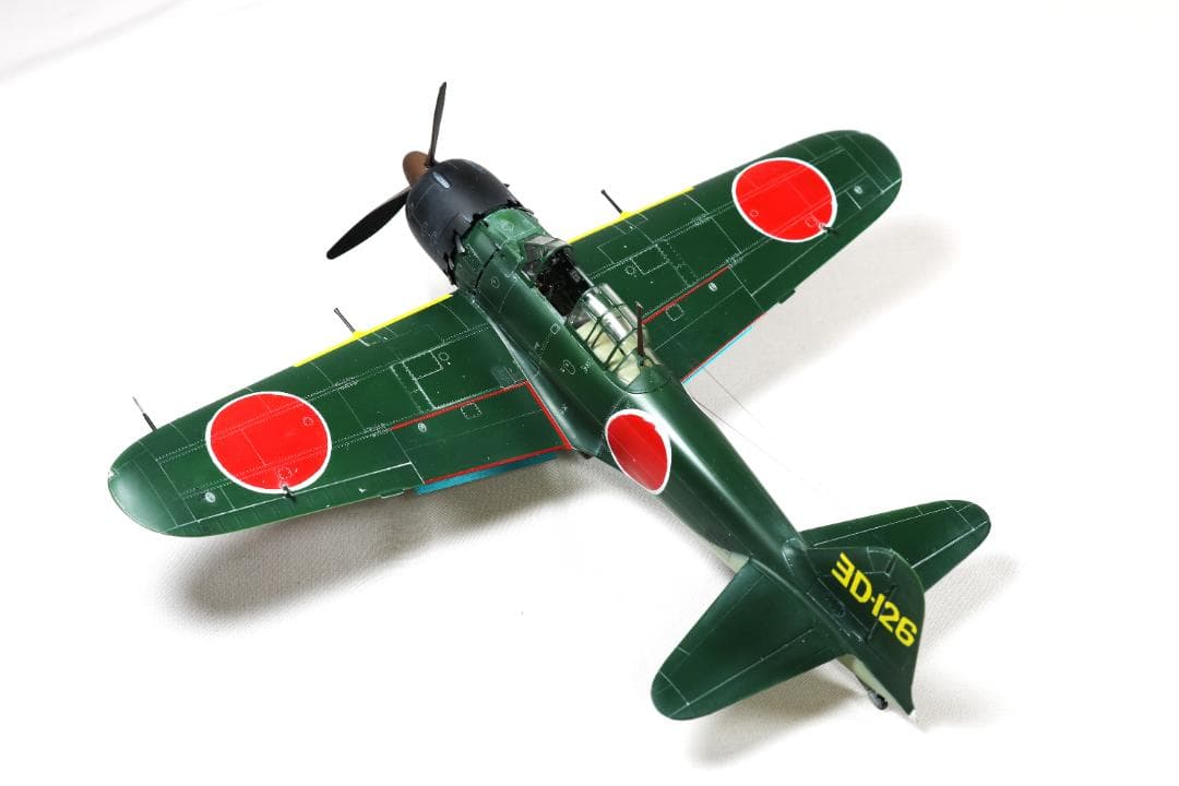 タミヤ　1/48　零戦五二型　　プラモデル完成品