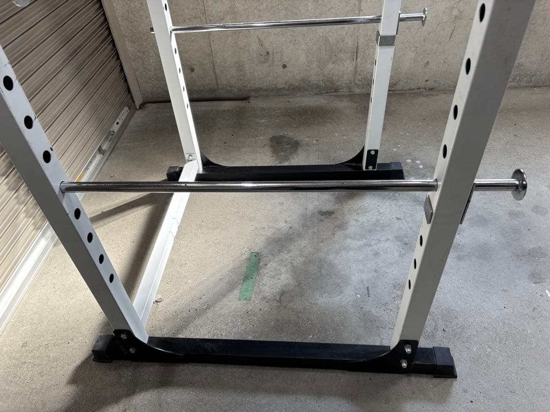 IROTEC パワーラックとバー２本付き 手渡し。