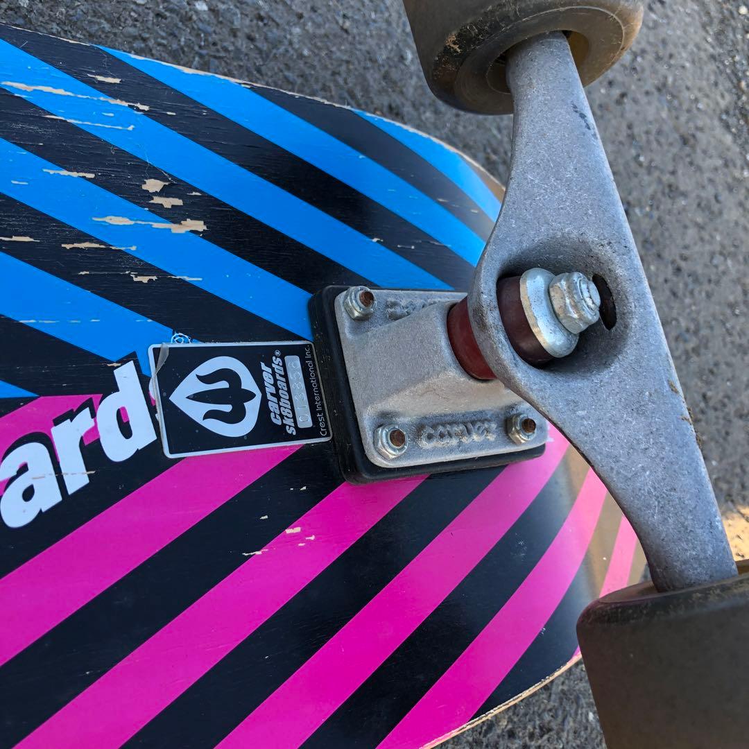 carverスケートボード U4モデル