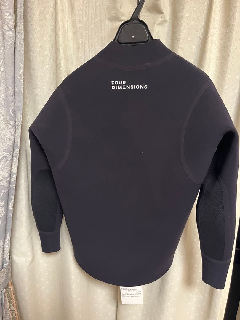 FOUR DIMENSIONS ロンジョン　タッパー　新品未使用　試着のみ