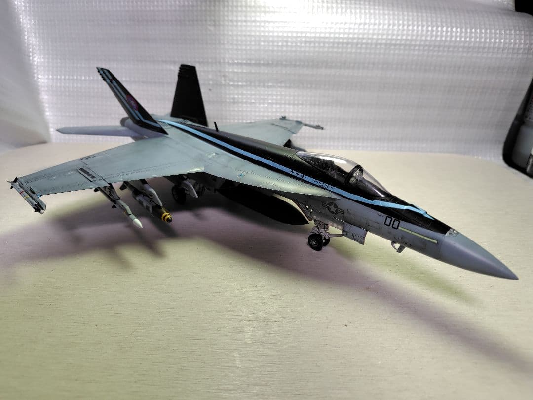 F/A-18E スーパーホーネット 1/48(トップガン マーベリック）