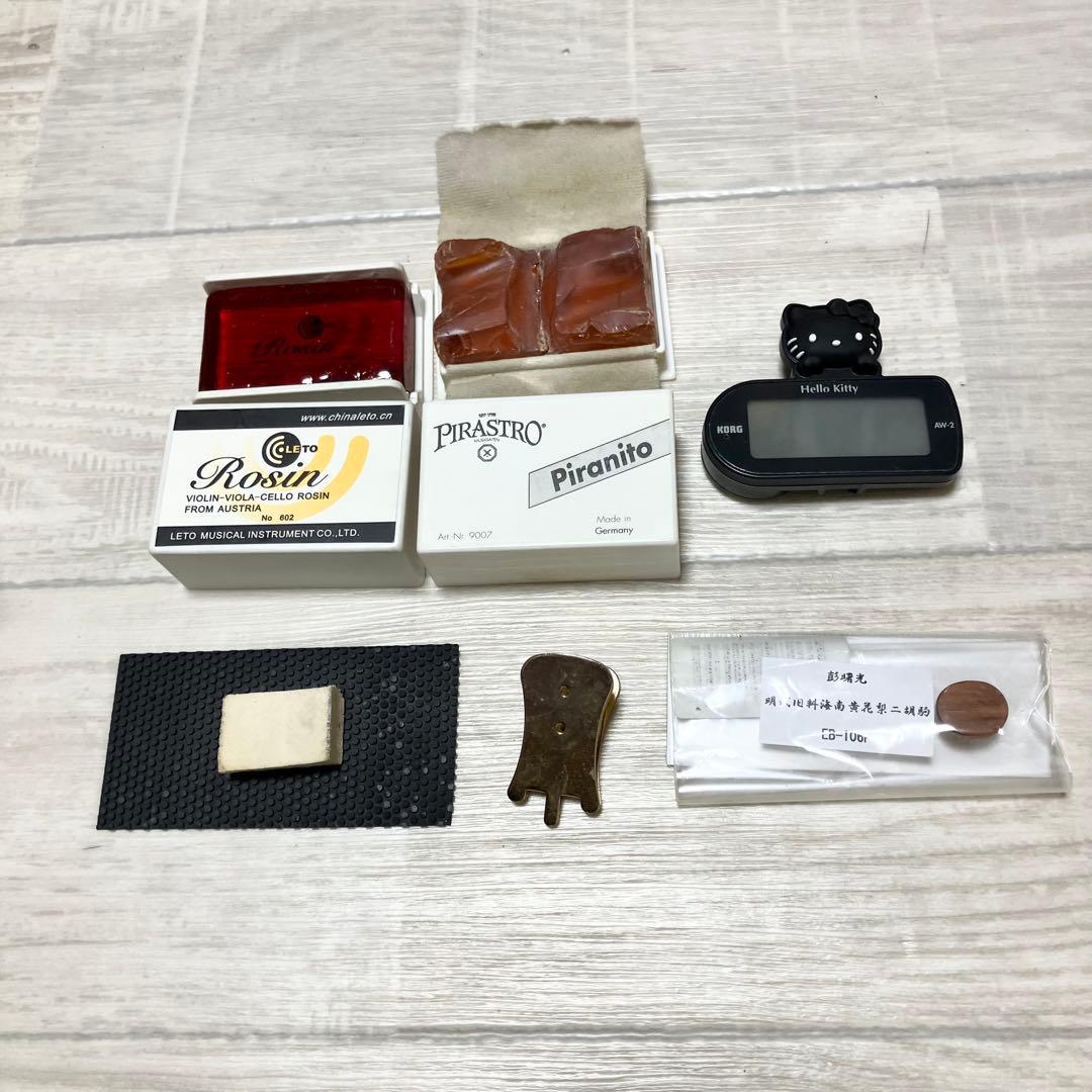 蛇皮　本革　高級 二胡 中国 弦楽器 彫刻 民族楽器 ケース付き　付属品多数