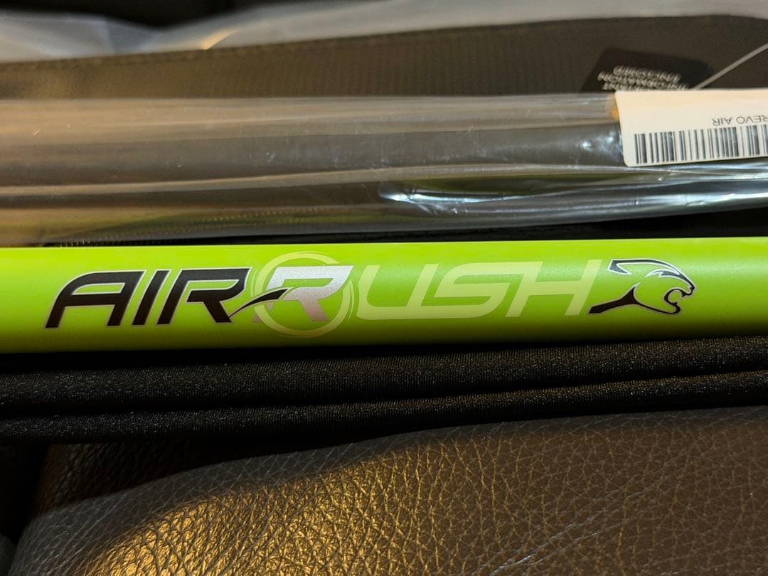 ビリヤード PREDATOR AIR RUSH NEON NW