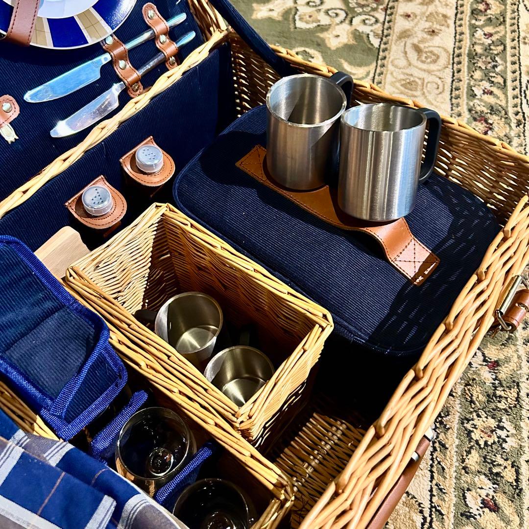 ピクニック用食器セット 4人用 バスケット型