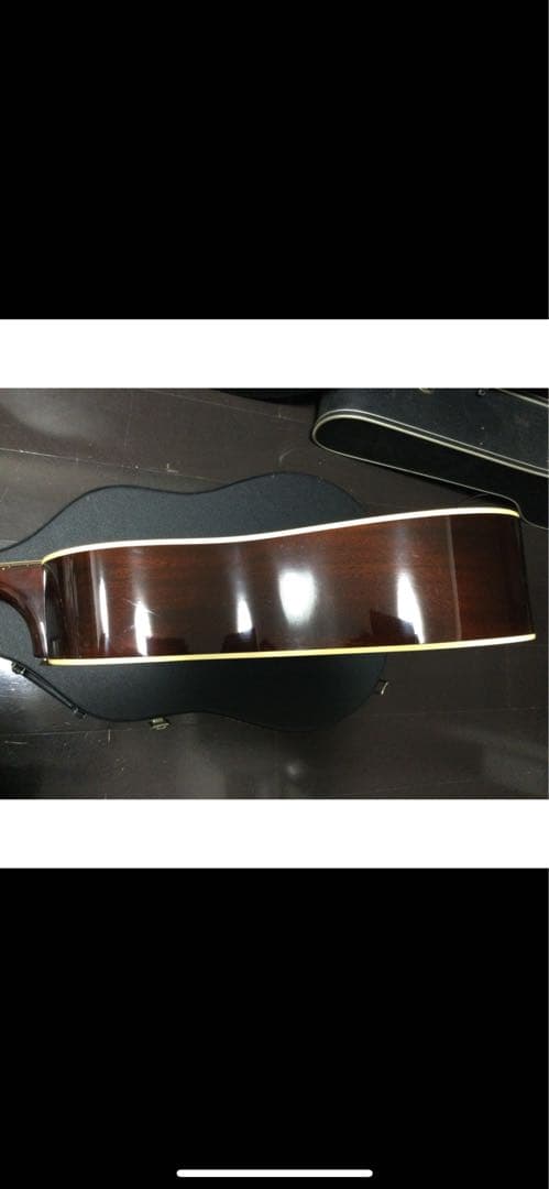 アコースティックギター　burny