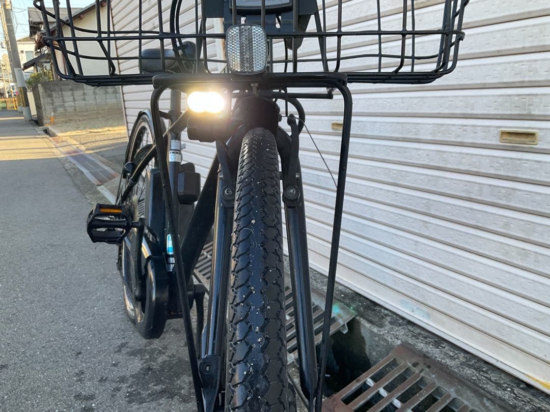 ブリヂストン最新機種電動アシスト自転車TB1、27インチブラックアルミボディー