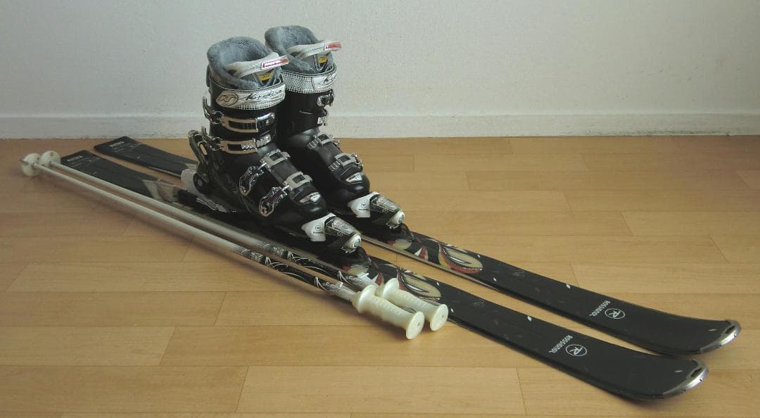 ■送料無料■ロシニョール■女性用スキーセット■板156靴25-25.5■メンテ■