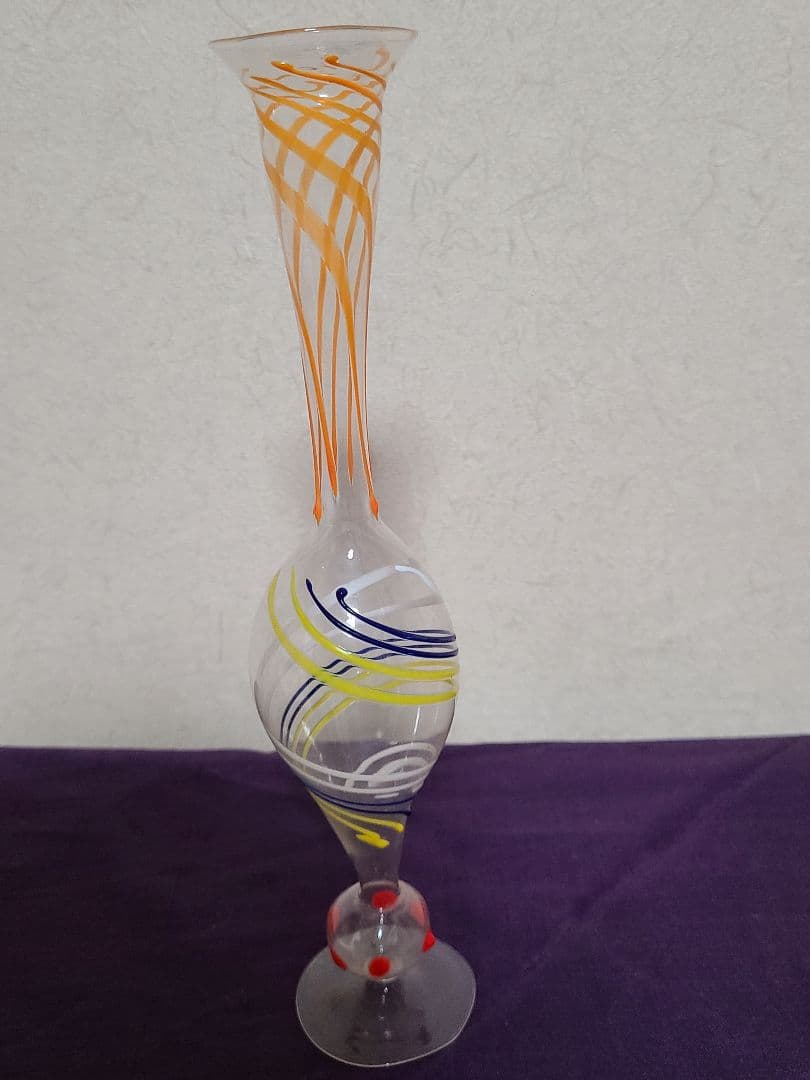 アンティークビミニガラスの花瓶