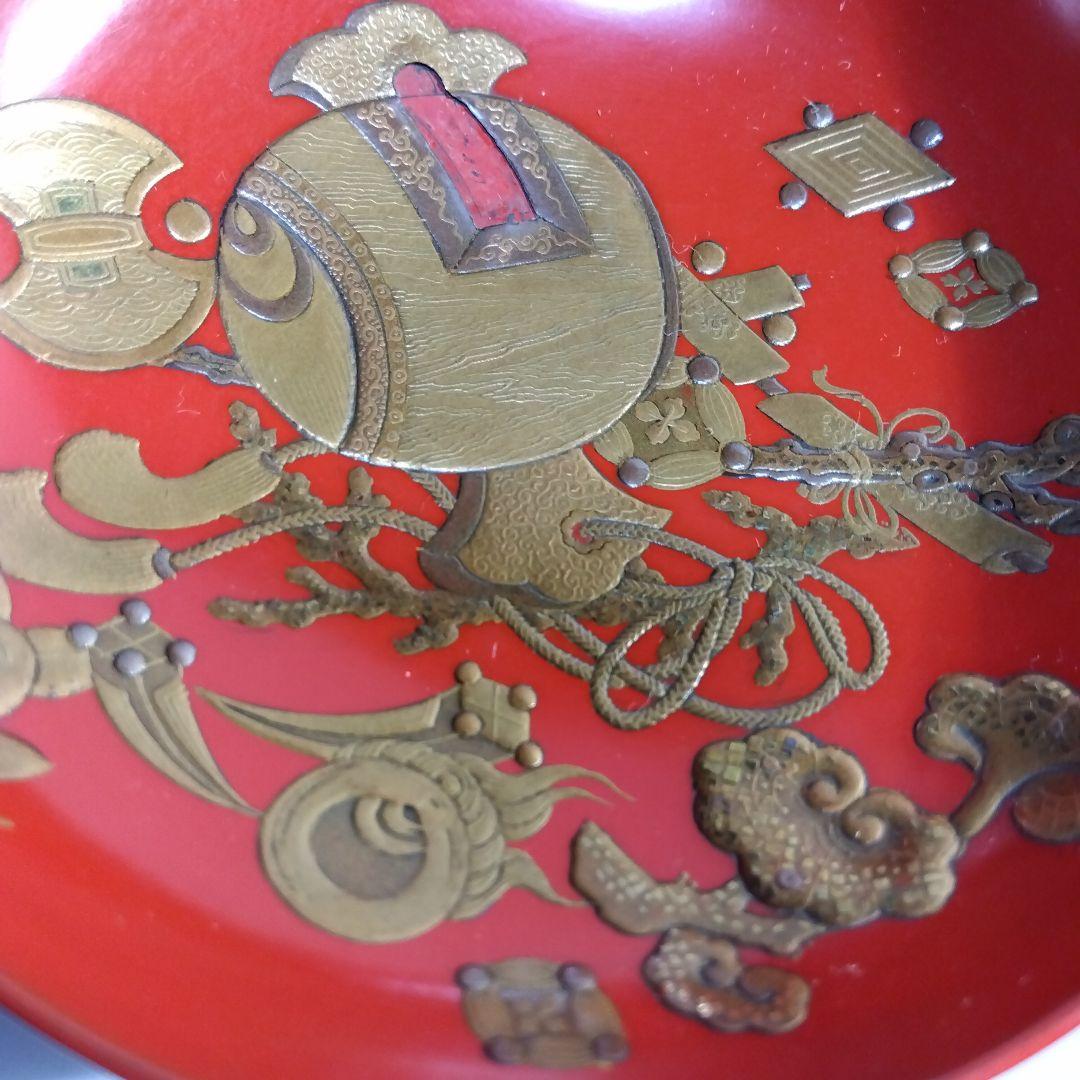 加賀蒔絵　高蒔絵祝い盃　三ッ組盃　　漆芸　時代高級高蒔絵盃　大正期　黒塗共箱