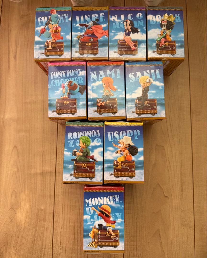ワンピース　ワールドコレクタブルフィギュア　麦わらストアALL ABOARD!