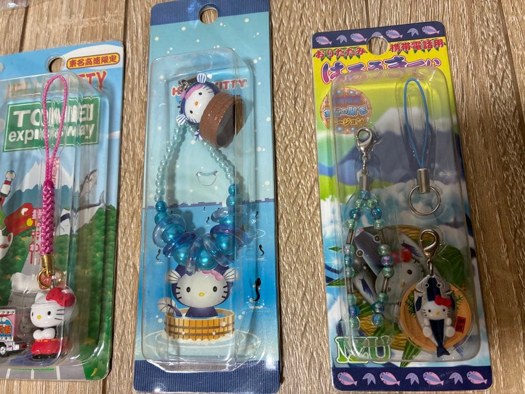 【ご当地キティ】ファースナーマスコット/11個/まとめ売り