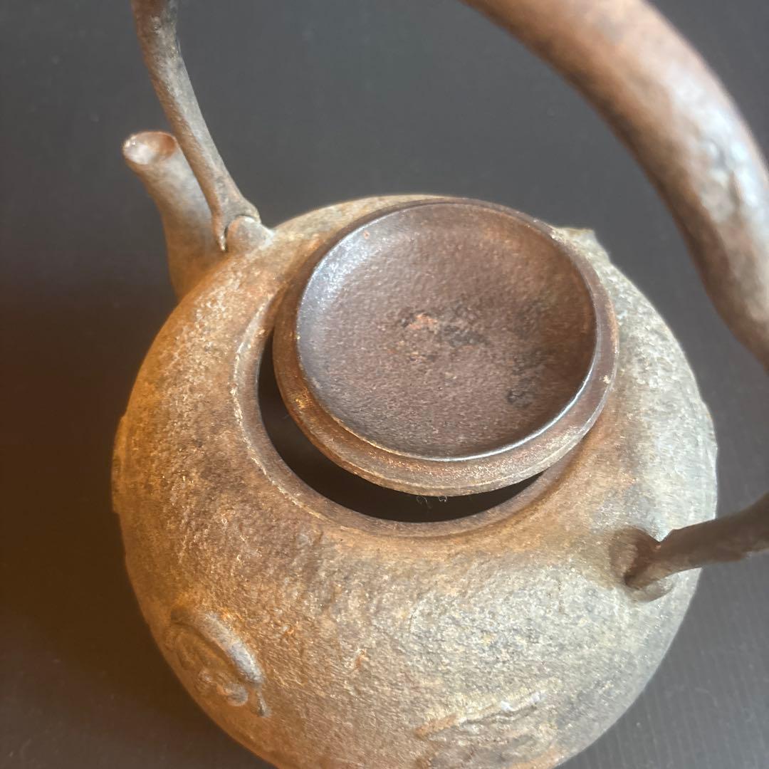 鉄瓶 骨董品 大黒様縁 古い 縁起物