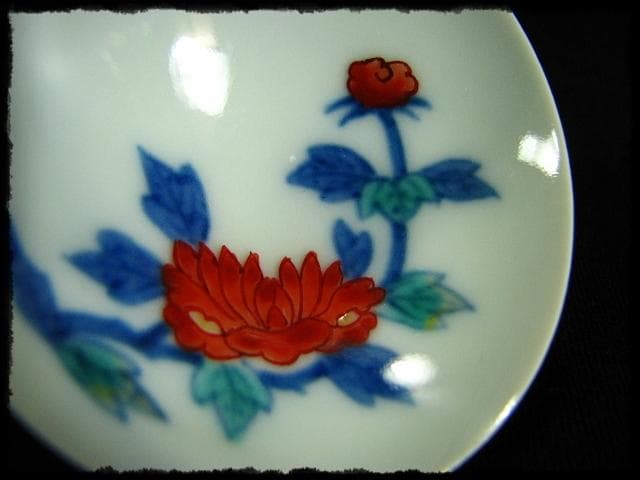 人間国宝 今泉 今右衛門 13代 錦牡丹絵 酒器 徳利 盃 未使用品 c481