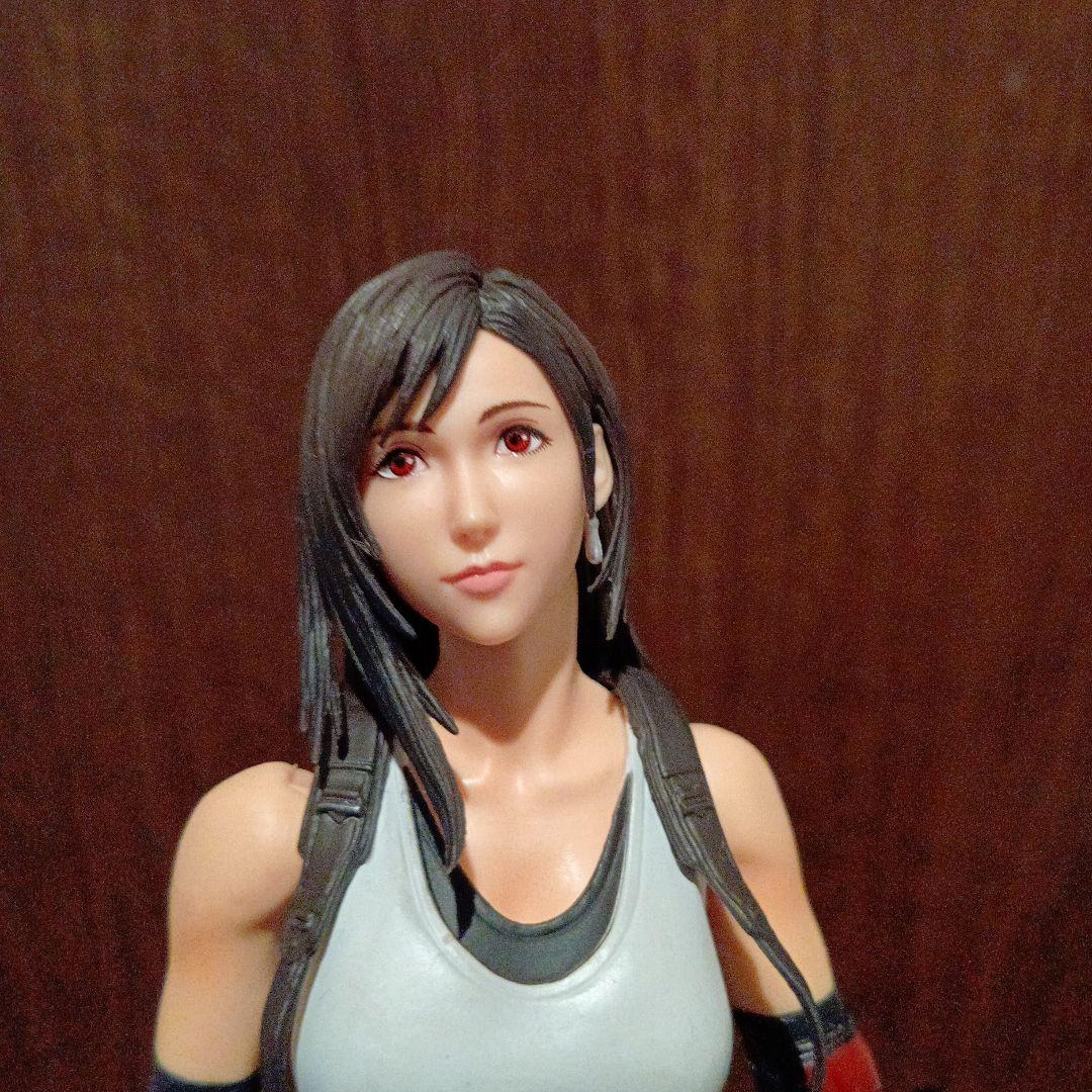 プレイアーツ改　ティファ