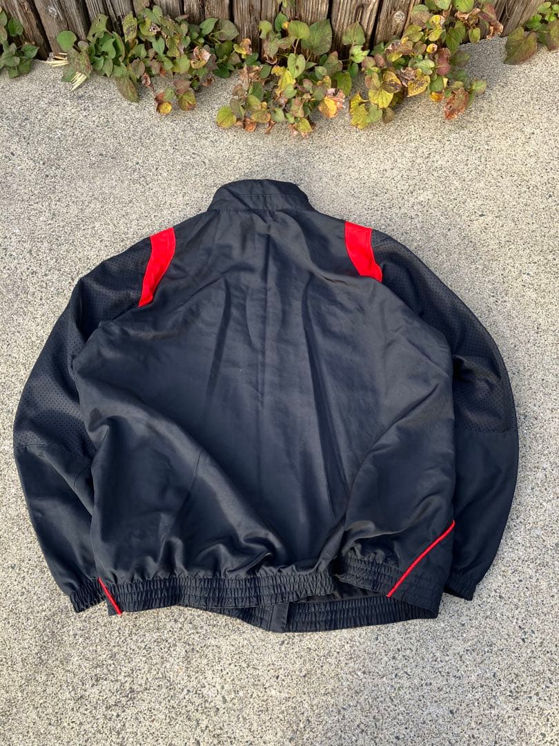 【希少】WARRIOR × リバプールFC トレーニングジャケット2XL