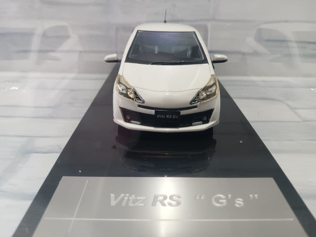 1/43 Wits　トヨタ　ヴィッツRS G`s ミニカー　ホワイト