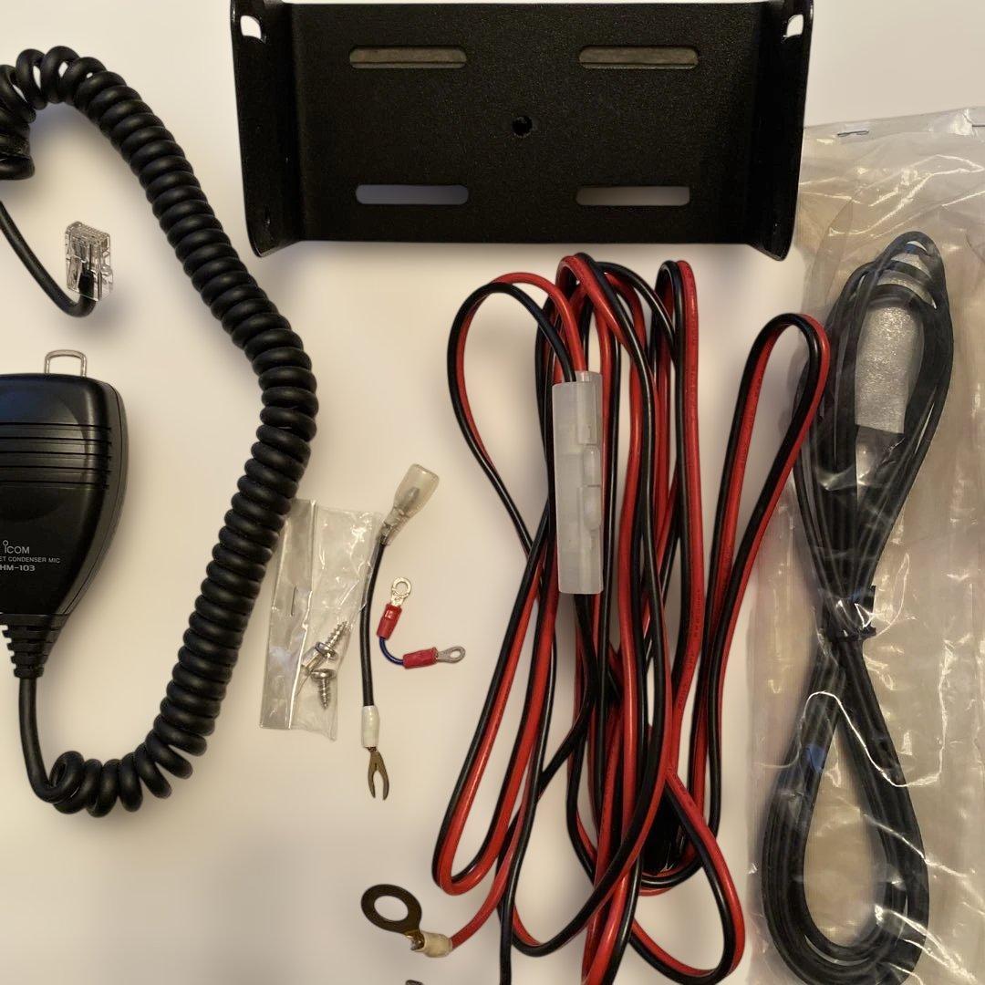 アイコムDUO BAND TRANSCEIVER IC-208 ケーブル付き