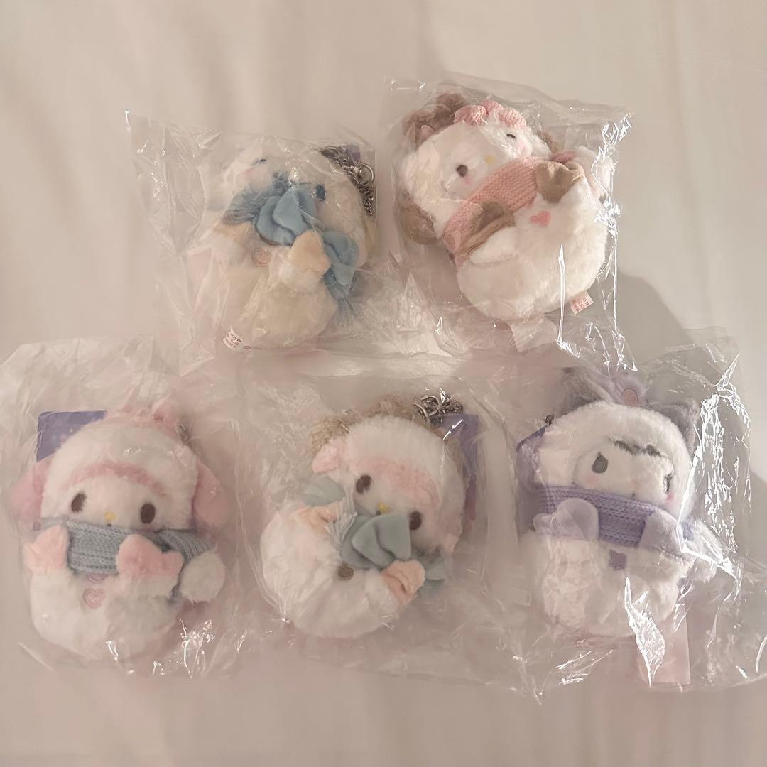中国限定Sanrio 雪だるまシリーズ マフラー付き ぬいぐるみキーホルダー