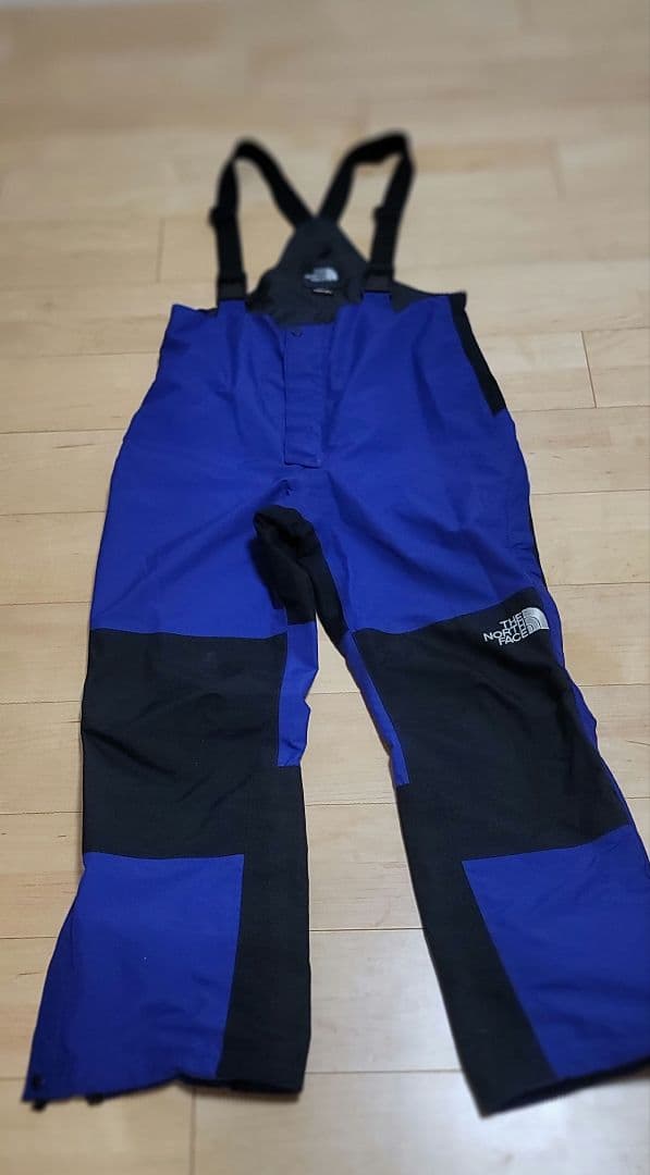 【年末セール　送料無料】THE NORTH FACE スキーウェア 上下セット