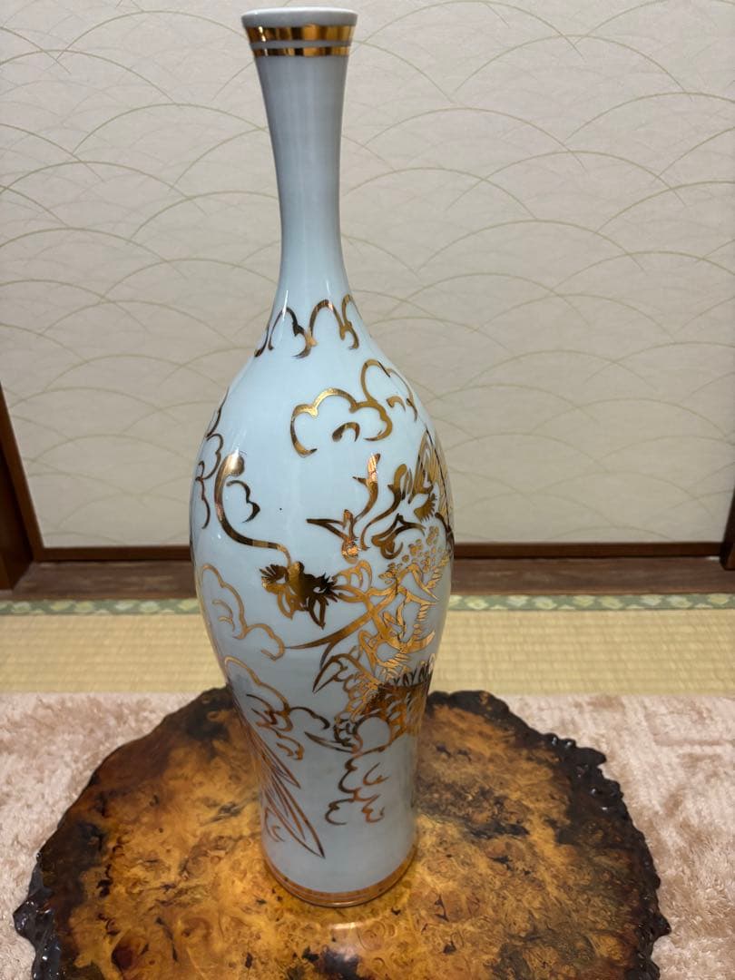 韓国青磁器の開運金龍神装飾陶器瓶