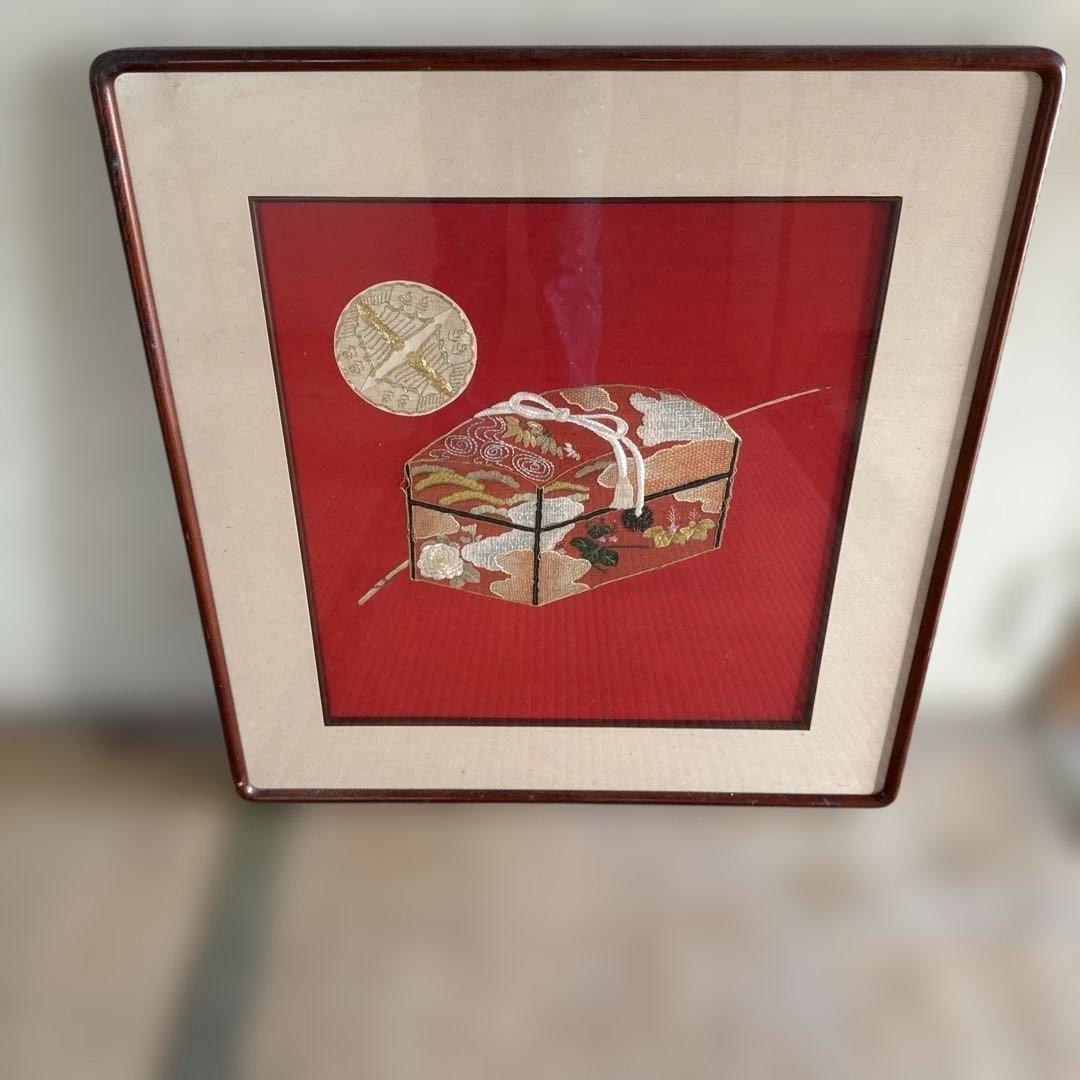 和風刺繍アート 赤い背景の箱掛け壁画飾り掛け絵純手作り刺繍