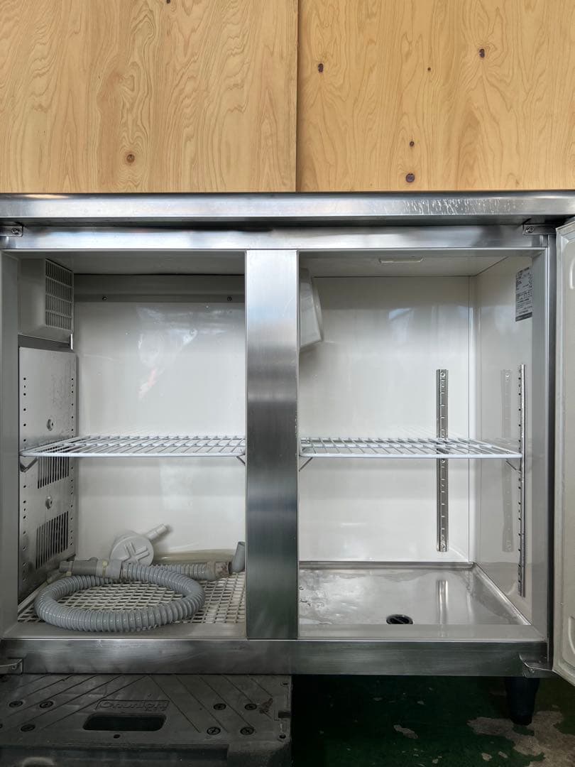 2017年 ホシザキテーブル形冷凍冷蔵庫 1200x450x800