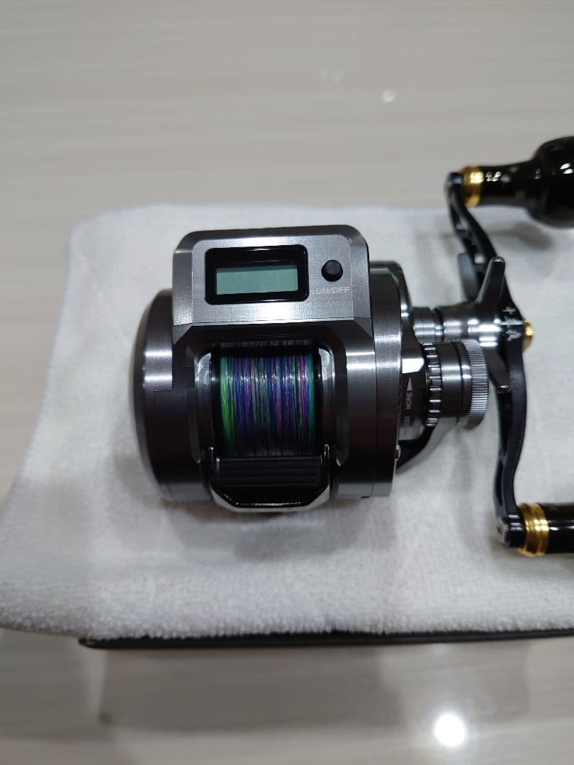 オシアコンクエストCT300HG×LIVRE CRANK110限定ハンドル付き