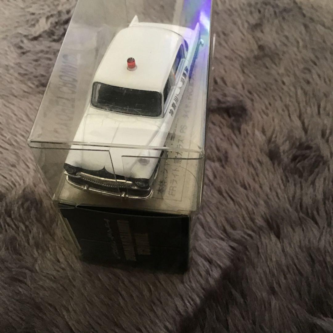 トミカ リミテッドビンテージ トヨペット　クラウン　パトカー 1/64