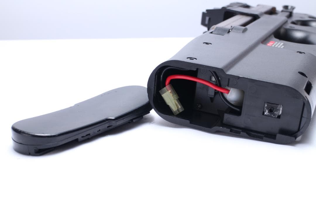 ※訳 東京マルイ P90 スタンダード電動ガン 18歳以上