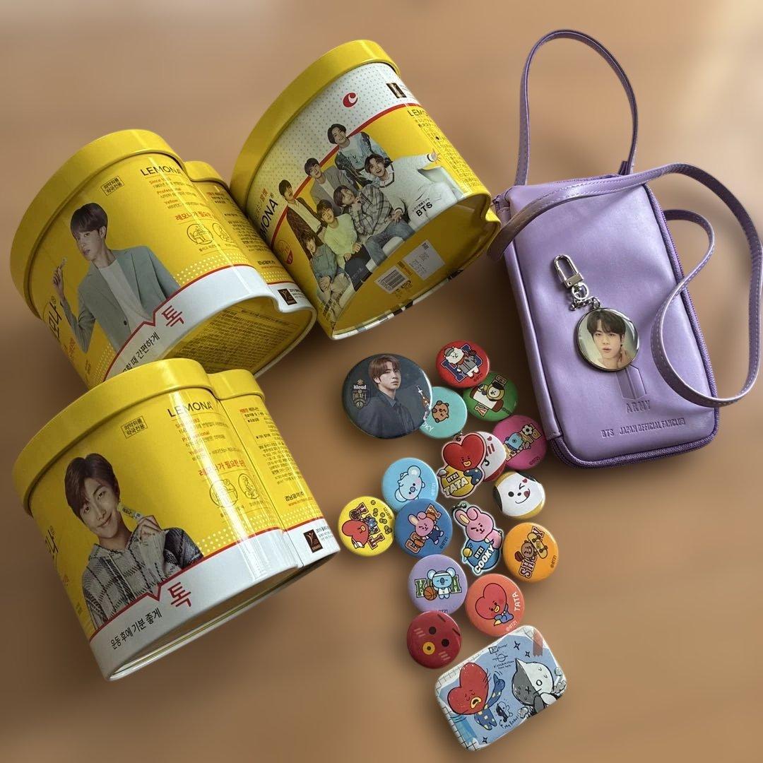 BTSグッズ　アミボムなどなど