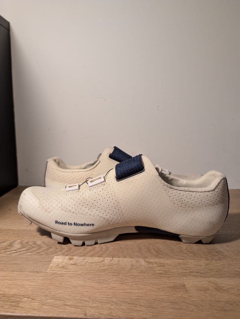 PNS x Fizik Ferox Carbonグラベルシューズ size 42